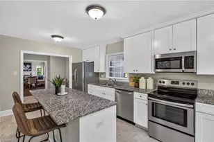 1142 Manning St, Eden, NC 27288 - Photo 3