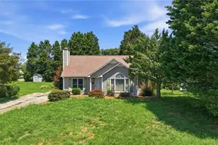 1613 Quillmark Rd, Winston-Salem, NC 27127 - Photo 3
