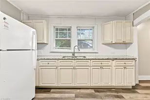 1313 Fairfield Dr, Winston-Salem, NC 27127 - Photo 11