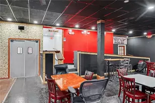 100/104 S Market St, Madison, NC 27025 - Photo 23