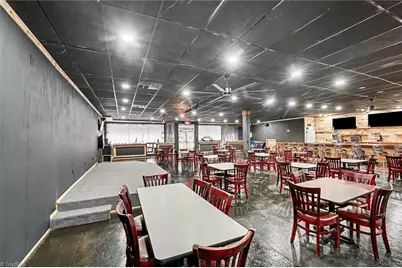 100/104 S Market Street, Madison, NC 27025 - Photo 21
