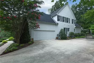 18 Heathrow Ct, Greensboro, NC 27410 - Photo 47