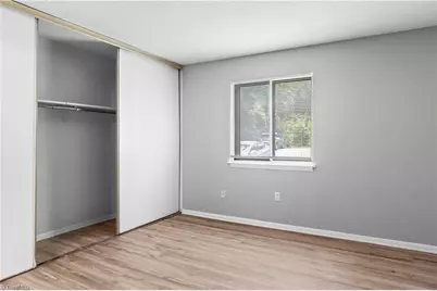 2230 Sunderland Road #42E, Winston-Salem, NC 27103 - Photo 13