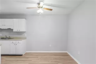 2230 Sunderland Rd, Winston-Salem, NC 27103 - Photo 13