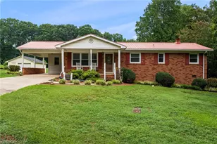 706 Fairwood Trail, Asheboro, NC 27205 - Photo 3