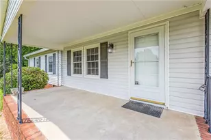 363 North Rd, Thomasville, NC 27360 - Photo 5