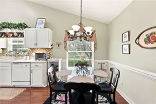 2036 Sweetbay Cir, Burlington, NC 27215 - Photo 7