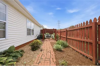 2036 Sweetbay Circle, Burlington, NC 27215 - Photo 29