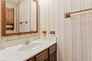 5415 Ashbey Ln, Summerfield, NC 27358 - Photo 17