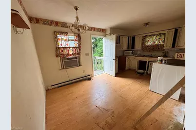 506 Wray Street, Reidsville, NC 27320 - Photo 5