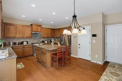 4034 Tellmont Court, High Point, NC 27265 - Photo 17