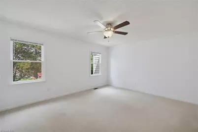 5427 Winters Way, Greensboro, NC 27410 - Photo 27