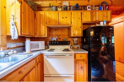 1521 Nc Highway 194, West Jefferson, NC 28694 - Photo 13