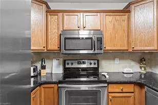 6050 Griffin Dr, Ramseur, NC 27316 - Photo 7