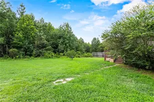 6050 Griffin Dr, Ramseur, NC 27316 - Photo 25