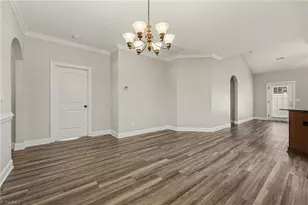141 Chestnut Bend Dr, Greensboro, NC 27406 - Photo 11