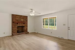 5958 Hauser Farm Rd, Pfafftown, NC 27040 - Photo 5