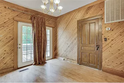 426 W Main Street, Franklinville, NC 27248 - Photo 9