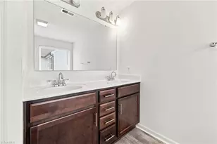 1843 Gatehouse Vw Dr, Winston-Salem, NC 27127 - Photo 21