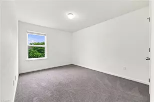 1843 Gatehouse Vw Dr, Winston-Salem, NC 27127 - Photo 25