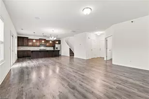 1843 Gatehouse Vw Dr, Winston-Salem, NC 27127 - Photo 3