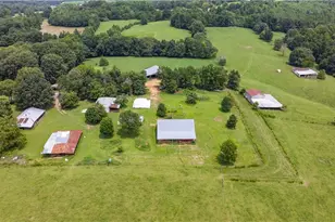 4988 Amick Ln, Liberty, NC 27298 - Photo 3
