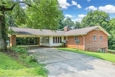 4988 Amick Lane, Liberty, NC 27298 - Photo 13