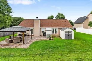 705 Eagle Point Dr, Kernersville, NC 27284 - Photo 37