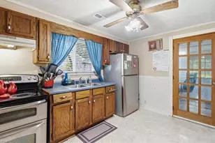 3914 Macarthur Rd, Winston-Salem, NC 27107 - Photo 7