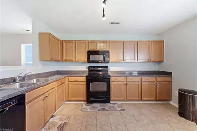 4560 Vernon Farms Boulevard, Kernersville, NC 27284 - Photo 13