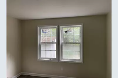 513 W Dameron Avenue, Liberty, NC 27298 - Photo 5