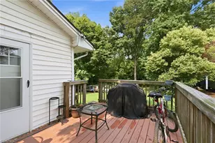 5703 Summit Ave, Browns Summit, NC 27214 - Photo 25