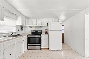 5803 Spainhour St, Climax, NC 27233 - Photo 5