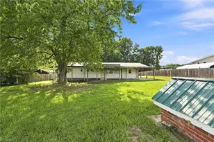 5803 Spainhour St, Climax, NC 27233 - Photo 3
