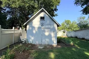 244 Weaver St, Eden, NC 27288 - Photo 23