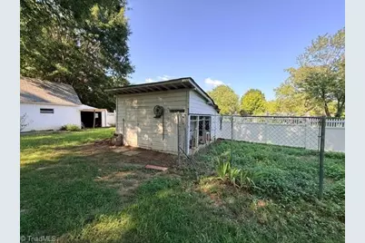 244 Weaver Street, Eden, NC 27288 - Photo 25