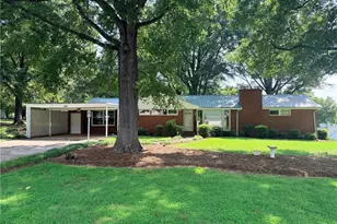 244 Weaver St, Eden, NC 27288 - Photo 1