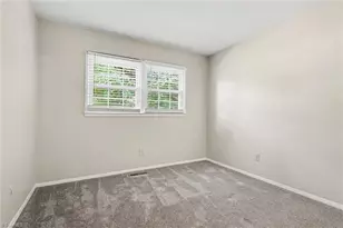 106 Lillian Ct, Winston-Salem, NC 27103 - Photo 11