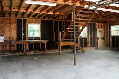 1000 Pine Circle Drive, High Point, NC 27265 - Photo 11