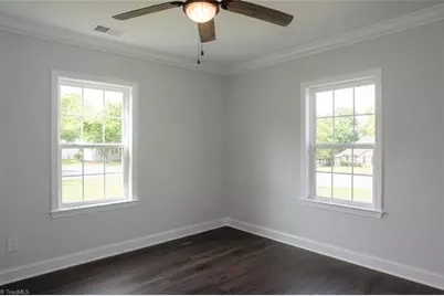 1000 Pine Circle Drive, High Point, NC 27265 - Photo 5