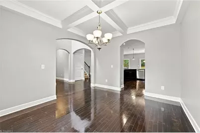 5409 Torwood Drive, Greensboro, NC 27409 - Photo 7
