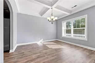 5409 Torwood Dr, Greensboro, NC 27409 - Photo 13