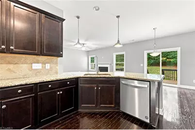 5409 Torwood Drive, Greensboro, NC 27409 - Photo 11