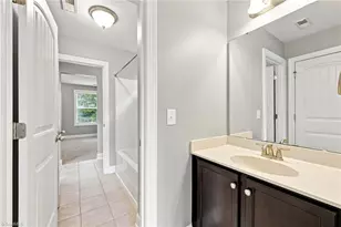 5409 Torwood Dr, Greensboro, NC 27409 - Photo 25