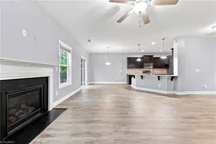 5409 Torwood Dr, Greensboro, NC 27409 - Photo 7