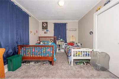 5102 Old Walkertown Road, Winston-Salem, NC 27105 - Photo 17