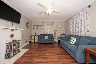 5102 Old Walkertown Road, Winston-Salem, NC 27105 - Photo 7