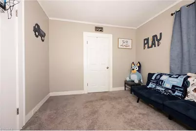 5102 Old Walkertown Road, Winston-Salem, NC 27105 - Photo 25