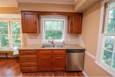 2694 Alderney Lane SW, Winston-Salem, NC 27103 - Photo 9
