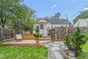 1333 Winstead Pl, Greensboro, NC 27408 - Photo 27